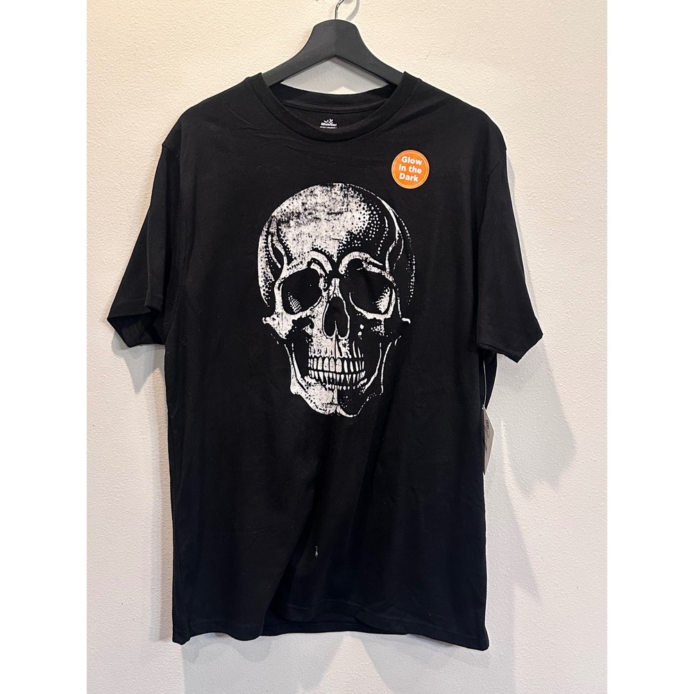 Way to Celebrate Halloween Skull Glow in the Dark T-Shirt Black Mens XL Shirt